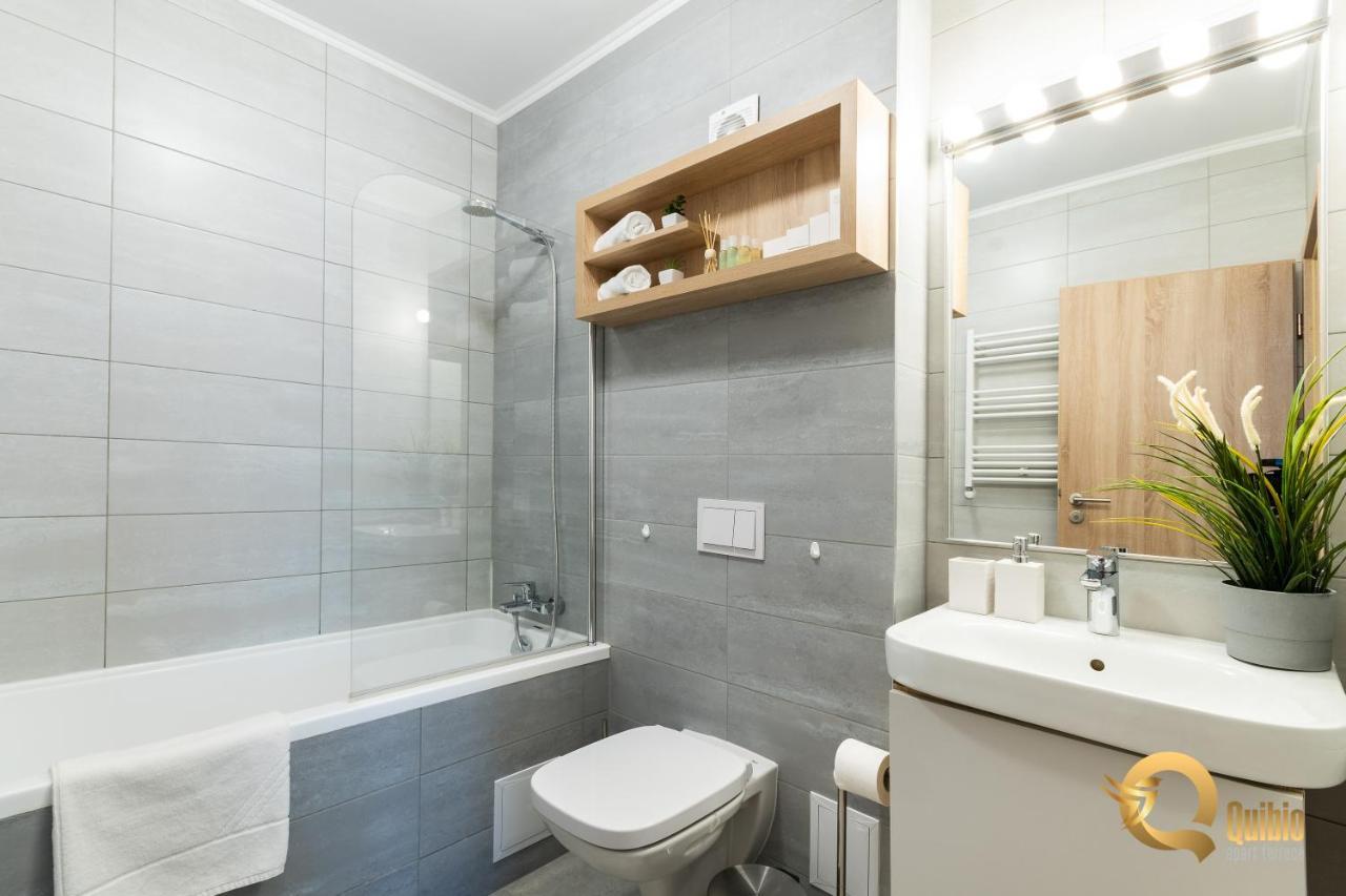 Quibio Apart Terrace Braşov Exteriör bild