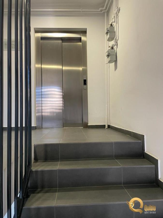 Quibio Apart Terrace Braşov Exteriör bild